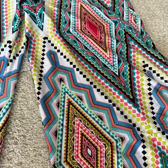 Sunny Leigh Multicolor Geometric Women's Wide-Leg Pants - Picture 9 of 9